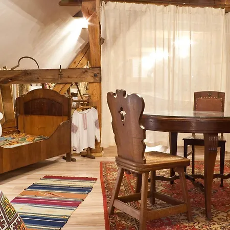 Przy Restauracji Stodola Homestay