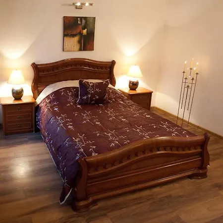 Przy Restauracji Stodola Homestay