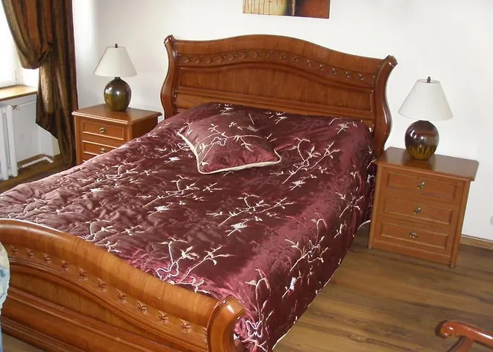 Shotels Przy Restauracji Stodola Проживание в семье 3*