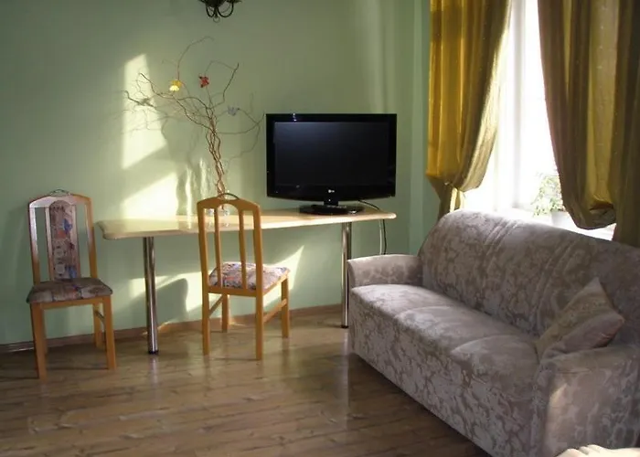 Проживание в семье Shotels Przy Restauracji Stodola Бартошице