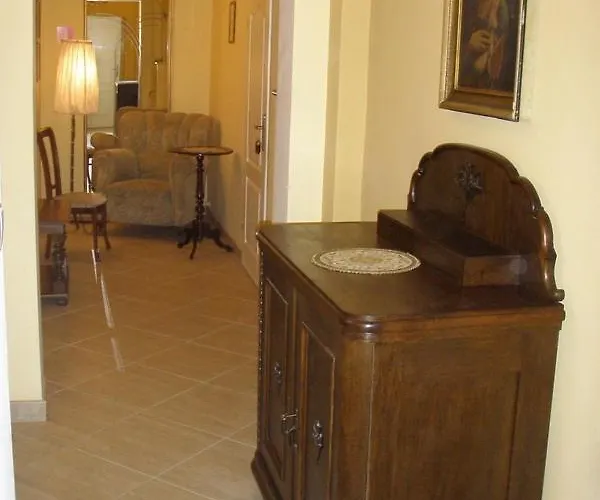 Shotels Przy Restauracji Stodola Бартошице